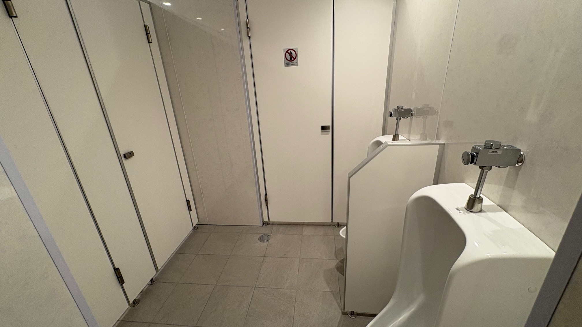 和室フロアトイレ改装も完了しました。きれいにそして使いやすくなりました。