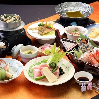 【早割30】復興応援プラン！贅沢舟盛＆地酒飲み比べ「グレードアップ会席」今だけ最大14，000円オフ