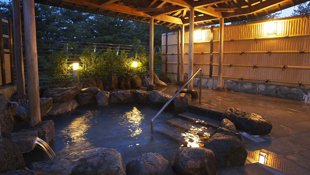 【素泊まり】☆お日にち限定☆美肌の湯を能登観光の拠点に！ビジネス利用も◎