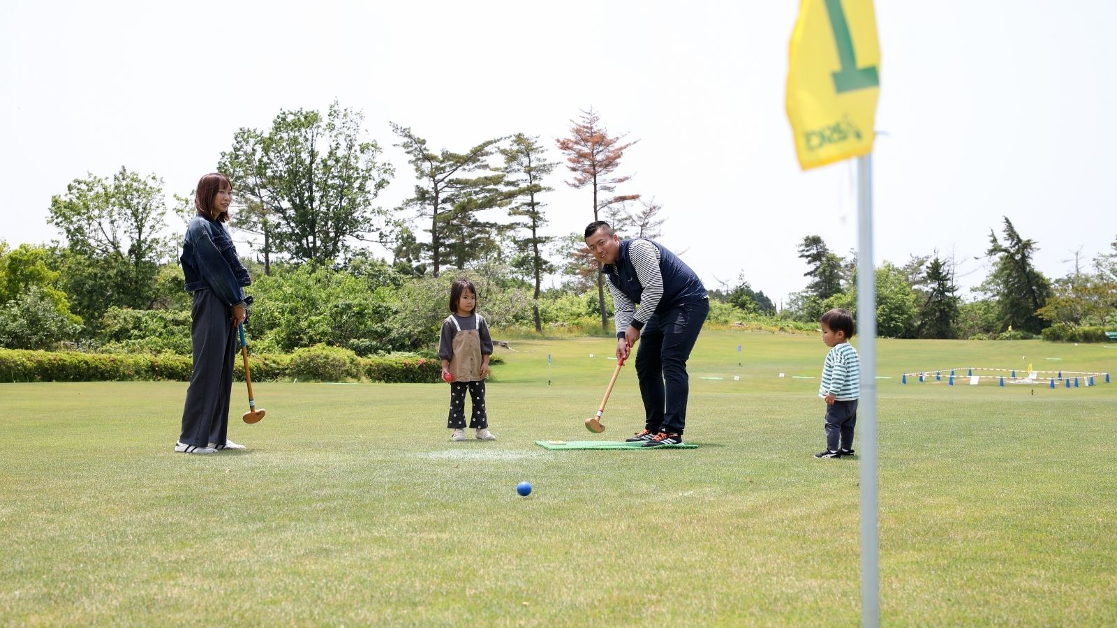 【パークゴルフ】認定本格コースでお楽しみください。