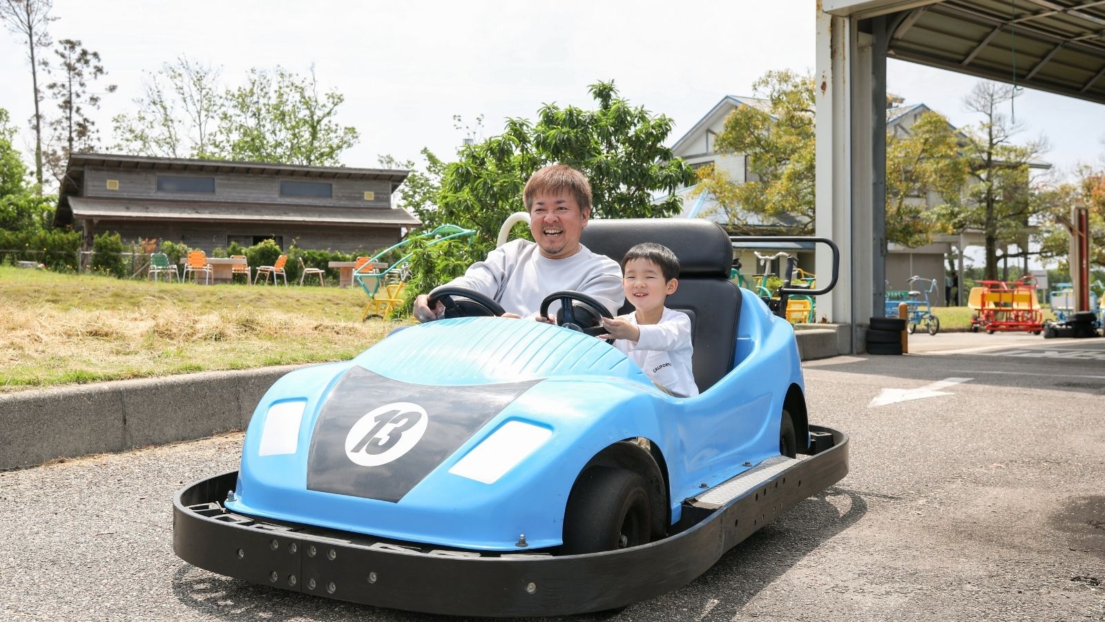 【ゴーカート】北陸最長1000mの本格コース。大人も楽しめます。