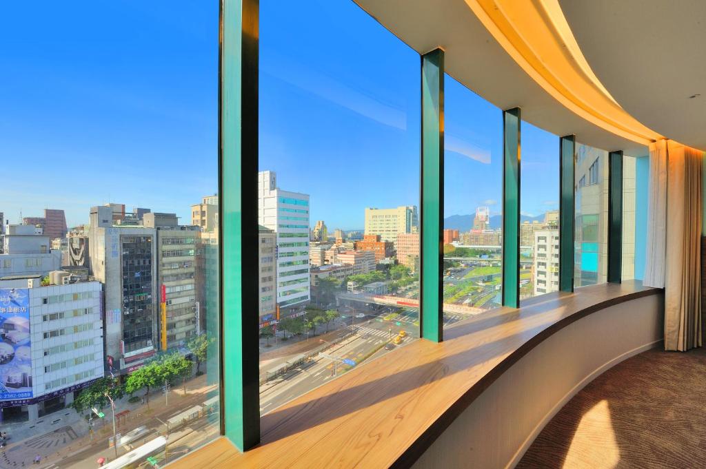 デラックスシティビュー