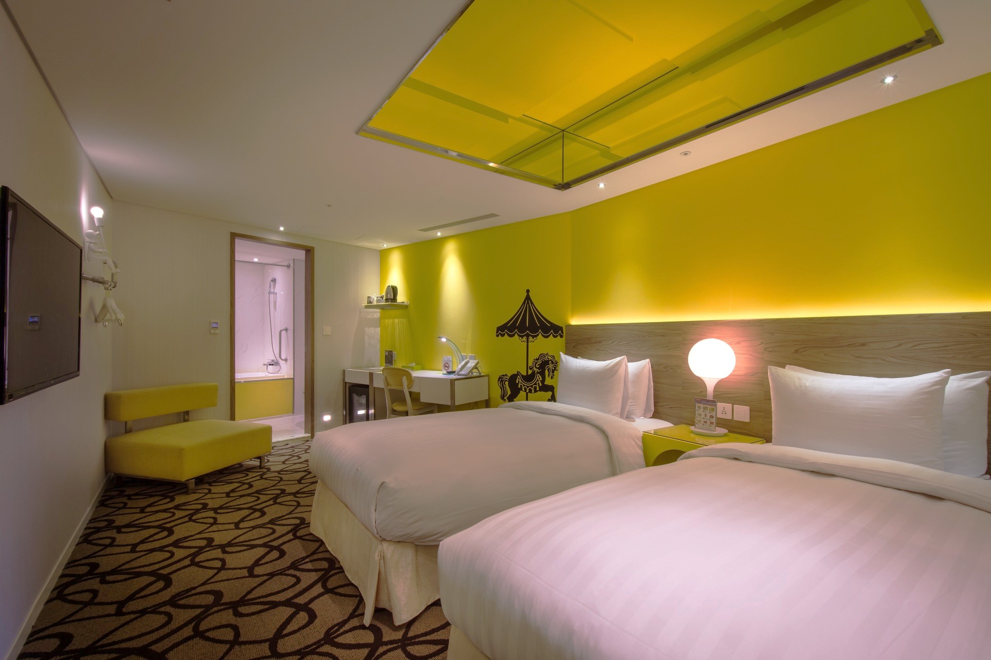 スタンダードツイン　窓なし