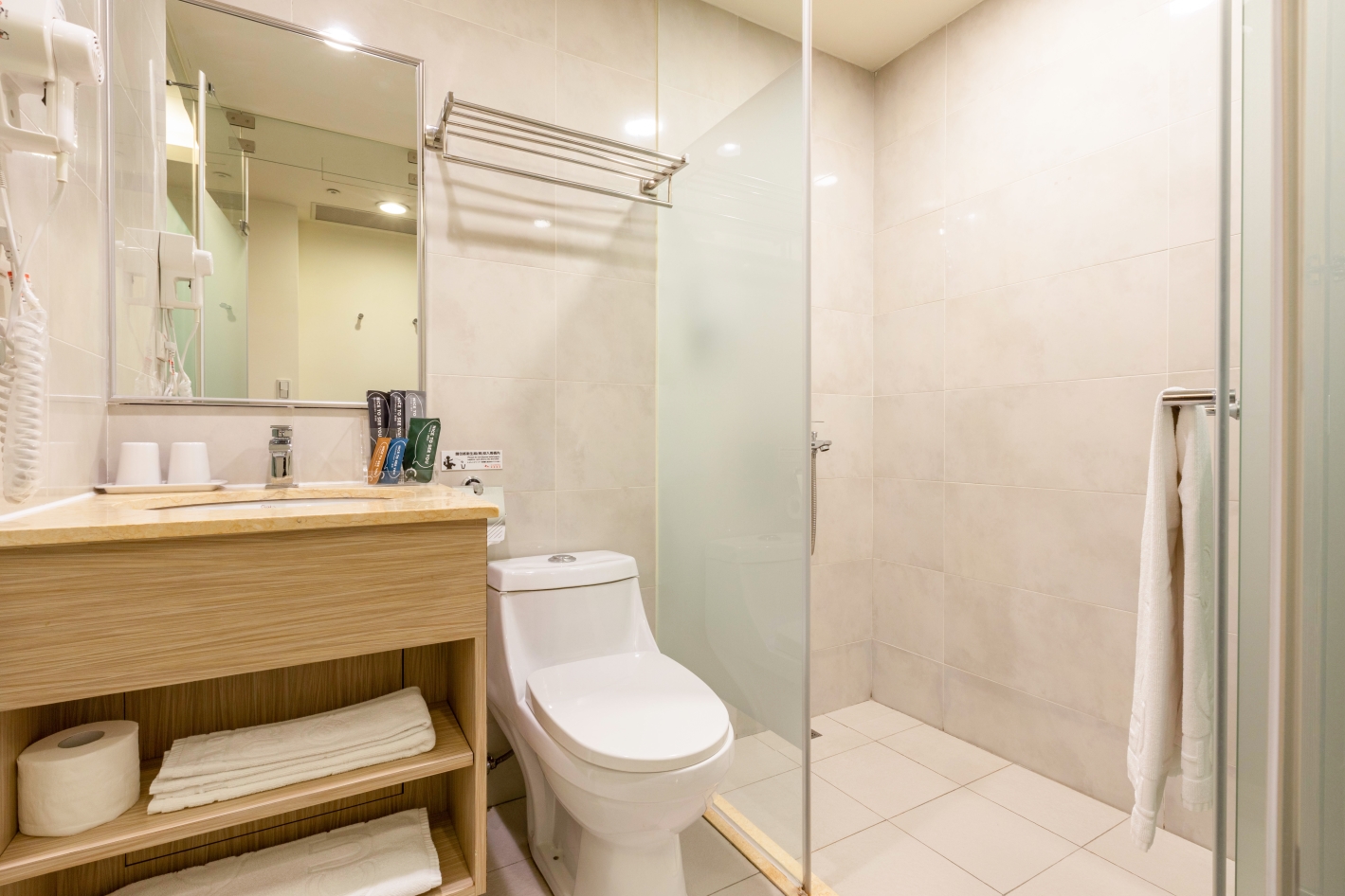 バスルーム（スタンダードルーム、スーペリアルーム）