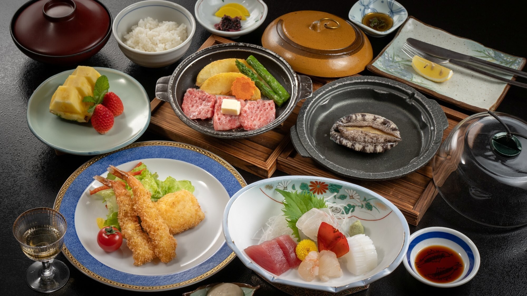 【お子様料理】大人のお食事と一緒に、お子様向けのお料理もご用意しております。