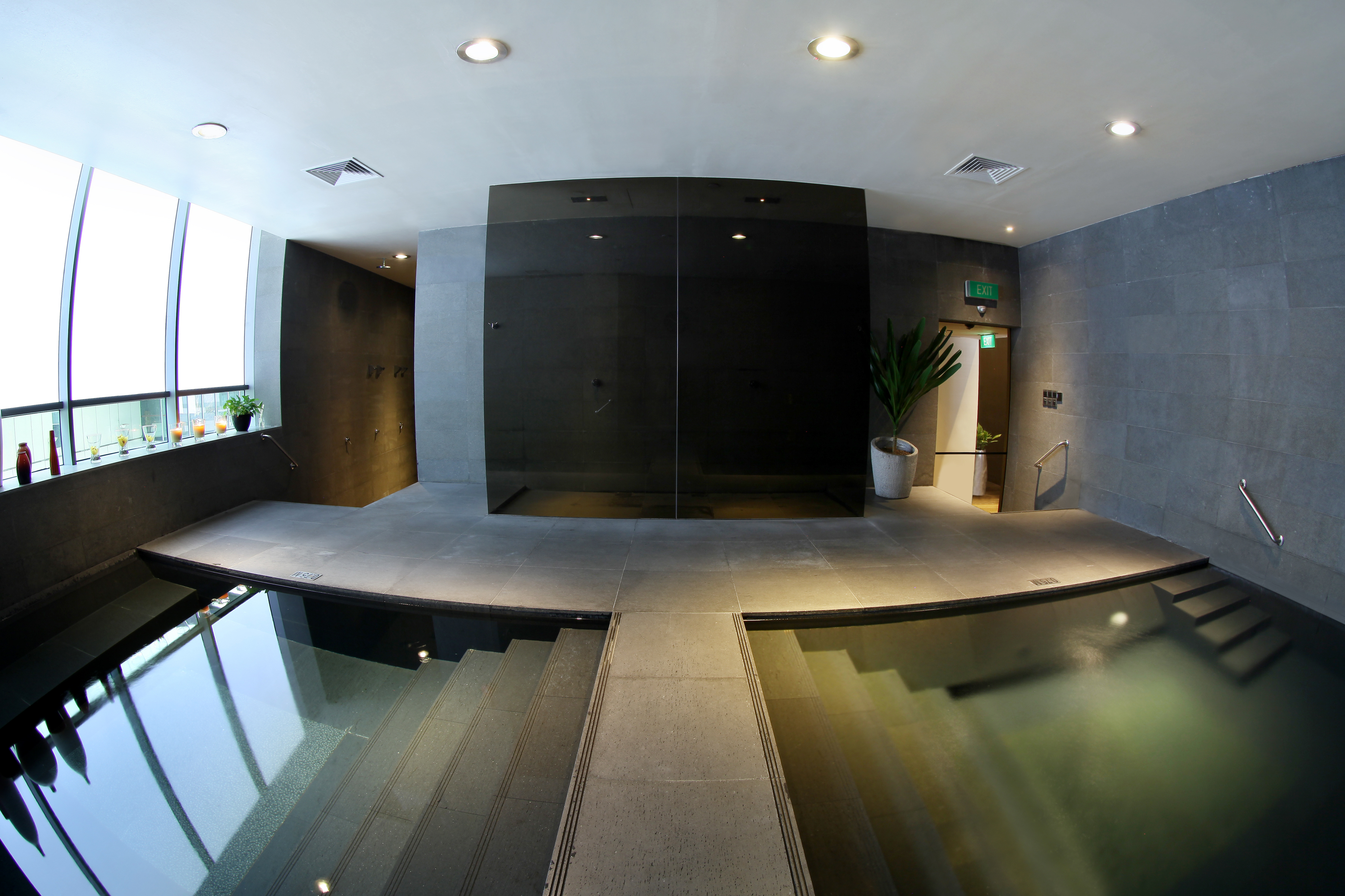 ハイドロ治療スパ