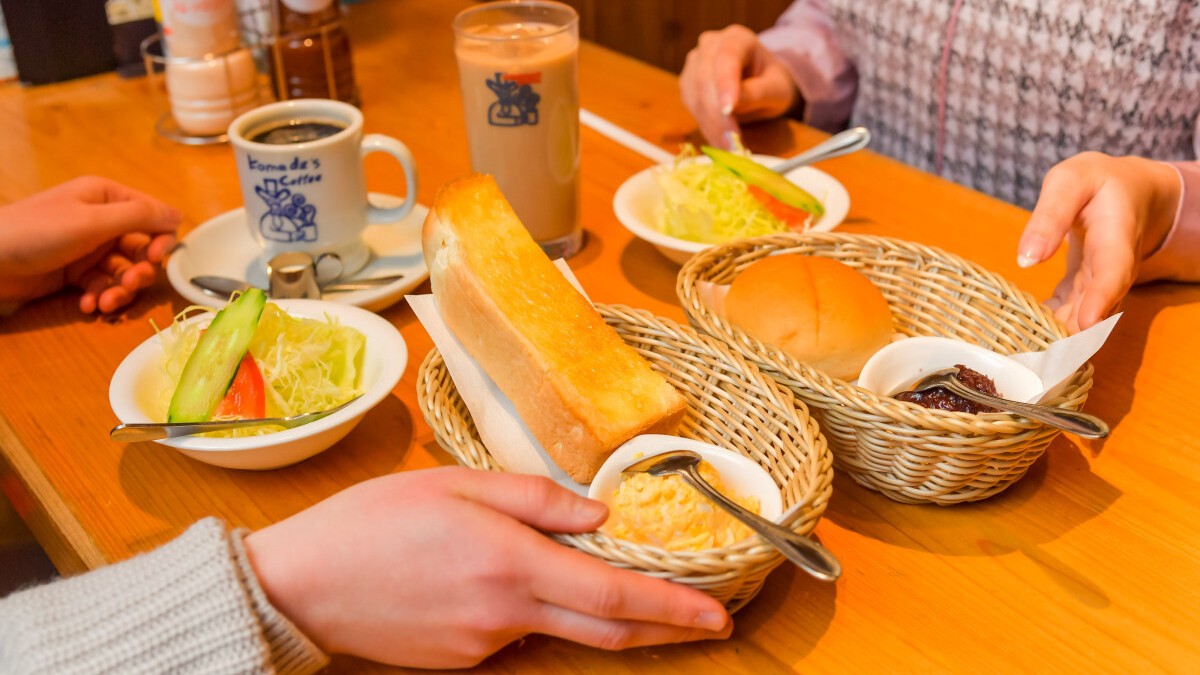 朝食