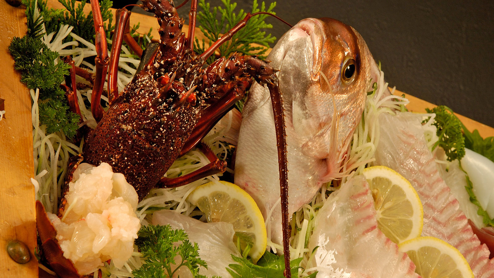 【楽天月末セール】5月鳥羽の祝い魚プラン！伊勢海老、鮑、鯛〜熨斗あわび献上の地！