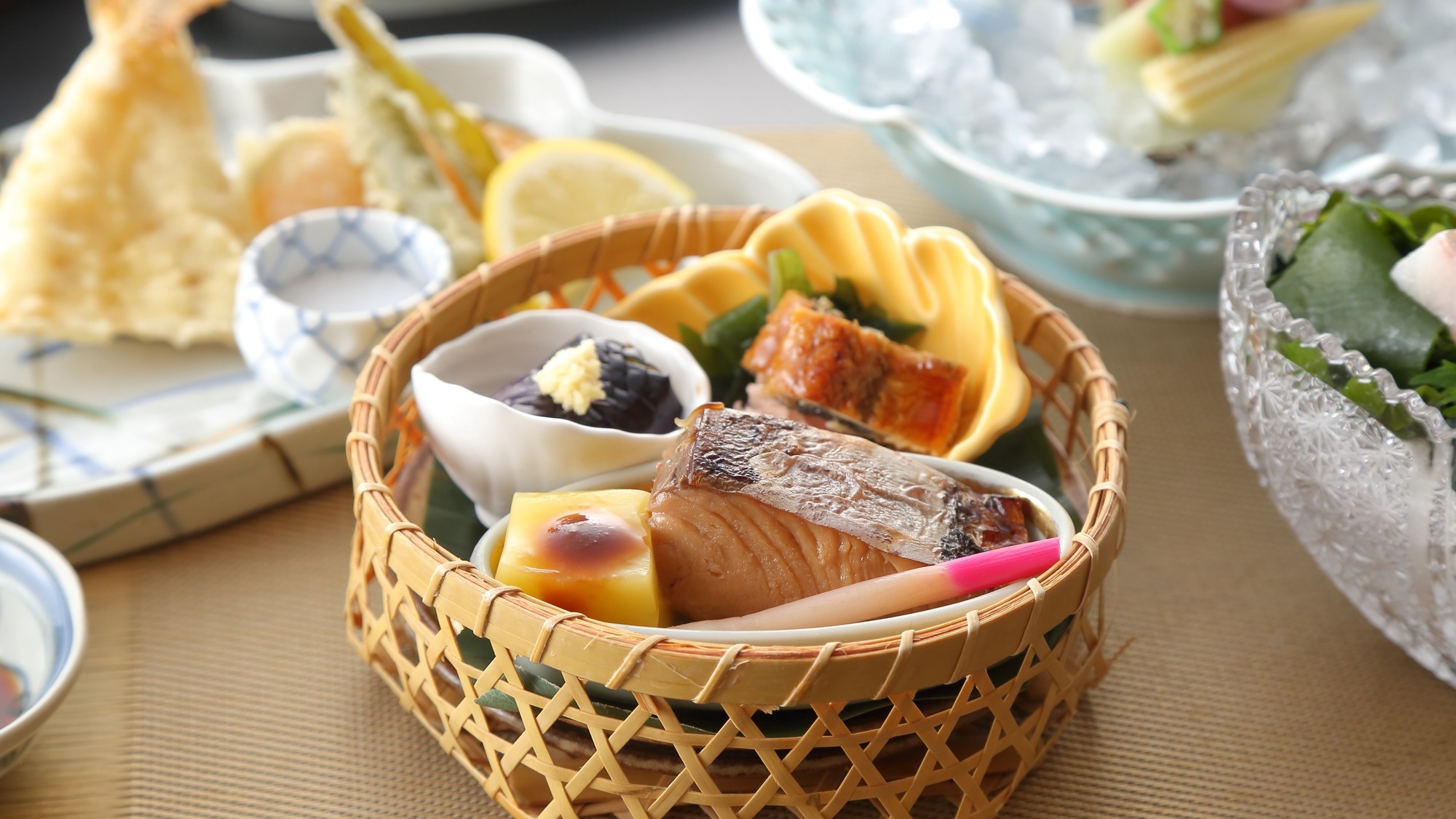 【スタンダード2食付・小倉山】JR駅前・朝イチからの嵐山観光もスムーズ！夜は京の創作会席に舌鼓