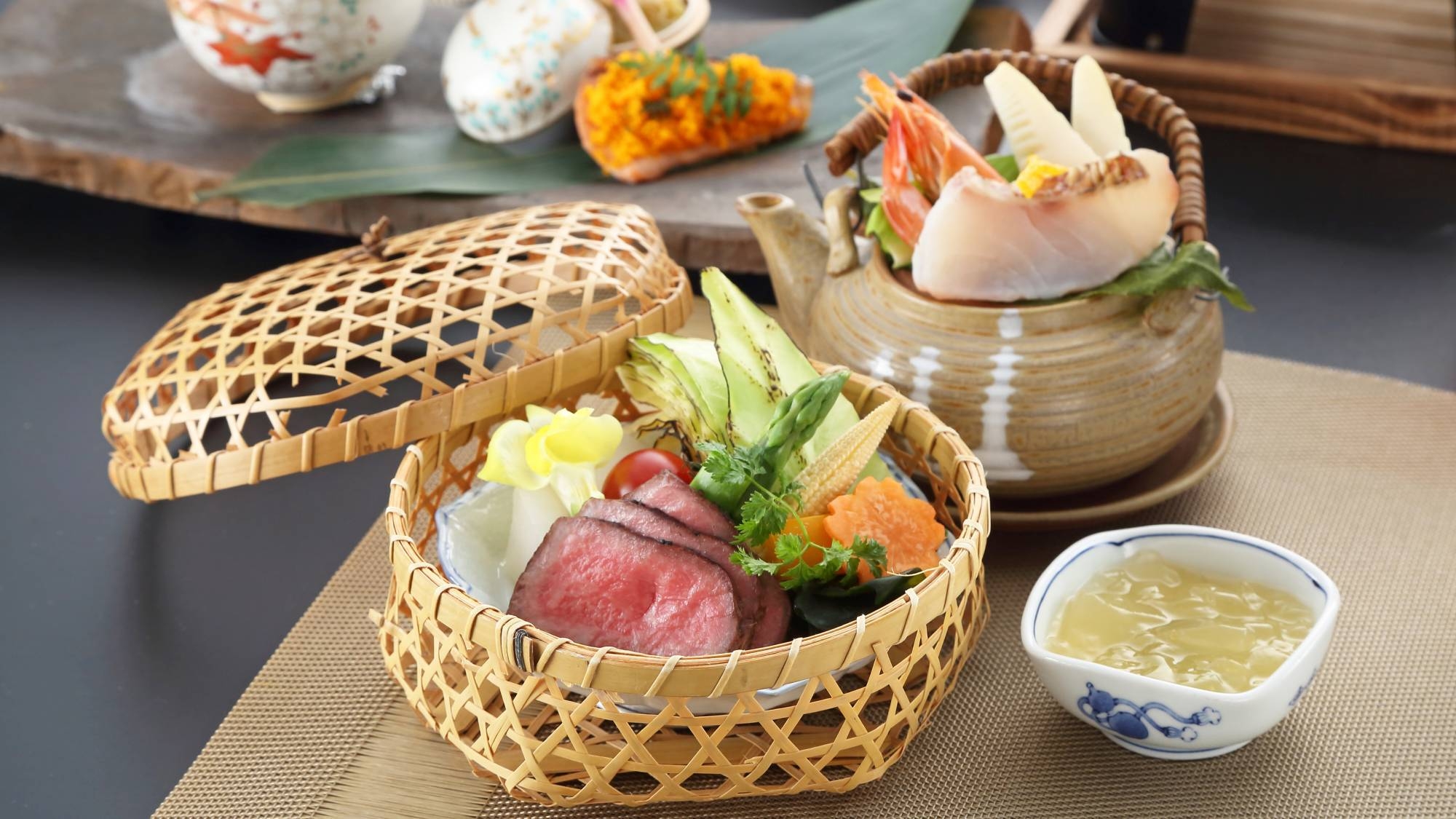 【5％OFF】【楽天スーパーSALE】季節の京風創作会席【2食付】JRトロッコ駅前！駐車場無料