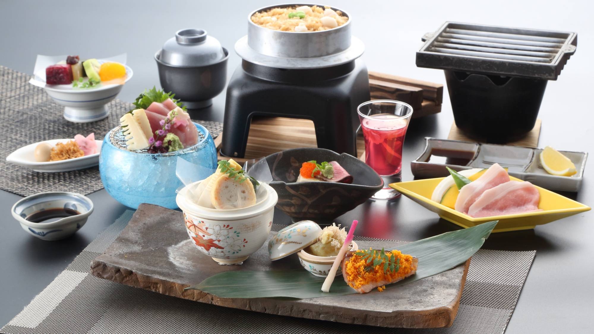 【2食付】基本宿泊プラン季節を愉しむ京の創作会席、手作り豆腐の朝ごはん♪ＪＲ駅前！京都、嵐山を満喫