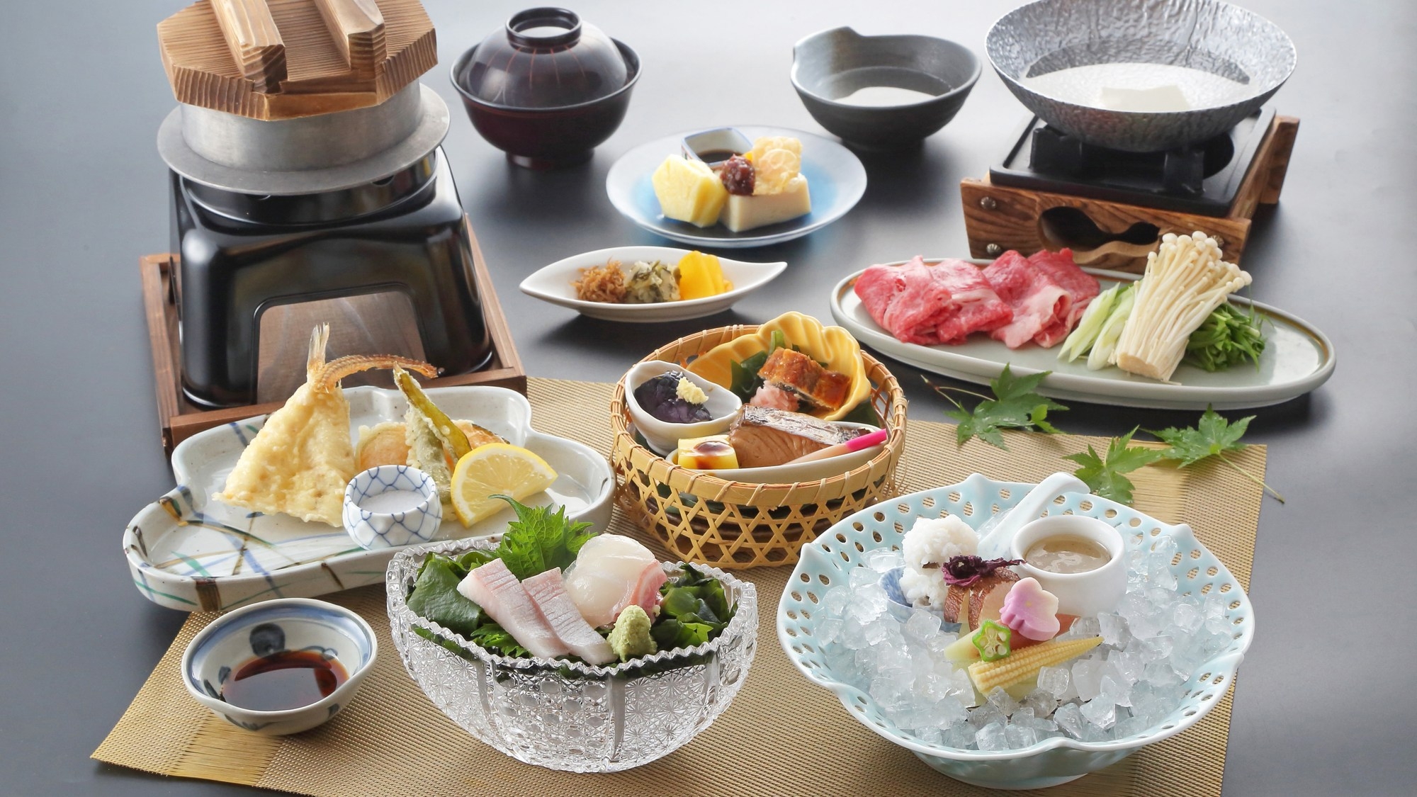 【スタンダード2食付・小倉山】JR駅前・朝イチからの嵐山観光もスムーズ！夜は京の創作会席に舌鼓