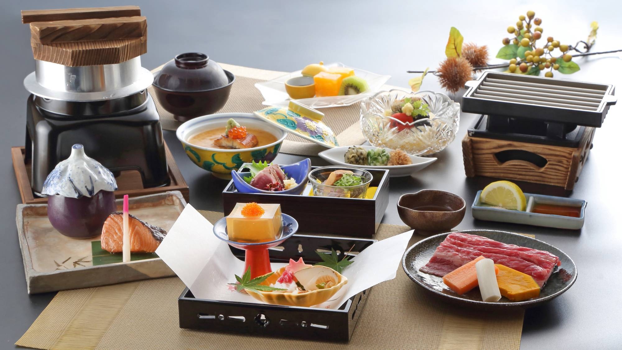 【スタンダード2食付・小倉山】JR駅前・朝イチからの嵐山観光もスムーズ！夜は京の創作会席に舌鼓