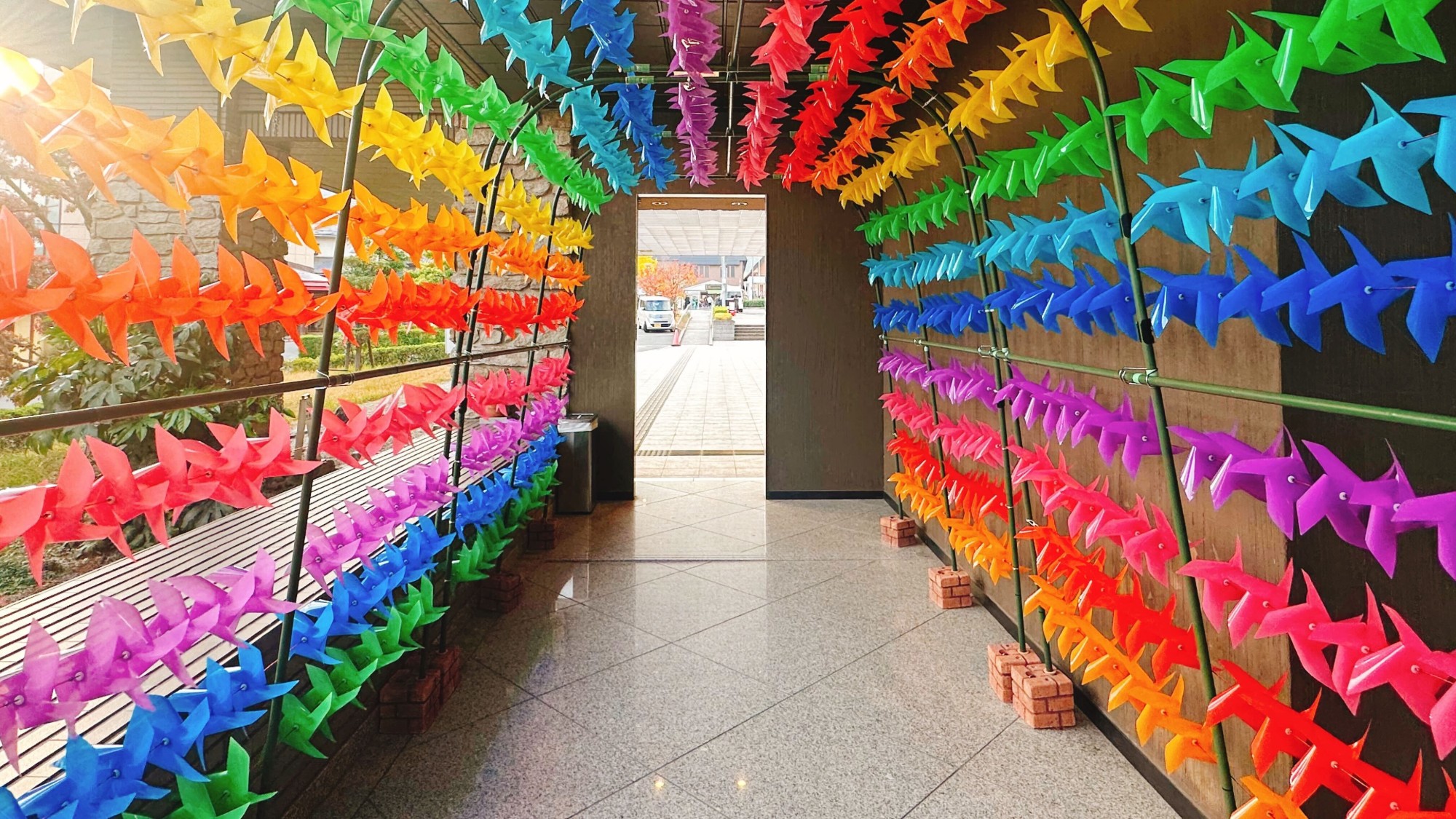 風車のトンネル