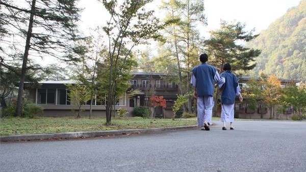 世界が見つけた山形で、ふたりの温泉リトリート◆米沢牛創作懐石 × 日本酒ペアリングプラン