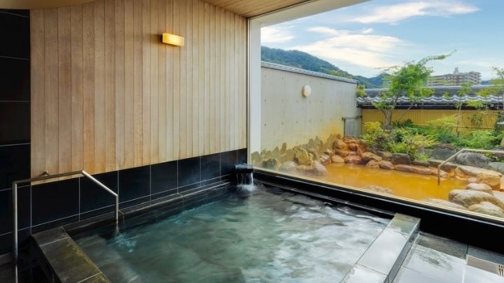 【朝食のみ】鮎の一夜干しの和朝食◆源泉かけ流し露天風呂満喫◆チェックイン23時可能◆＜駐車場無料＞