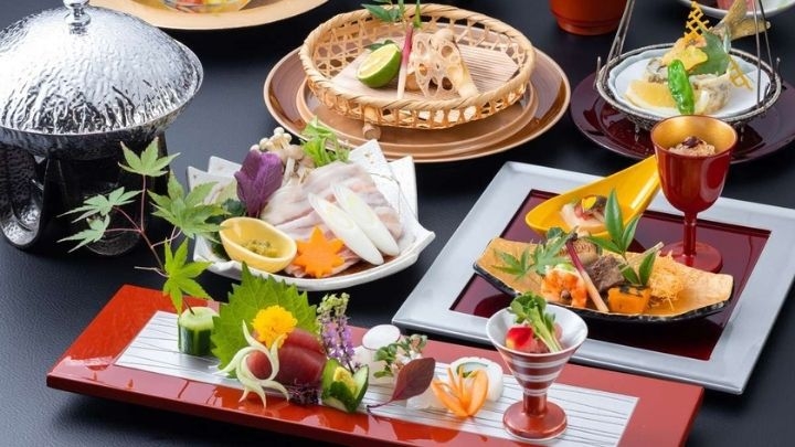 【人気NO.1プラン】当館おすすめの岐阜の名産≪Ａ４等級≫飛騨牛ステーキ会席/2食付＜広間食＞