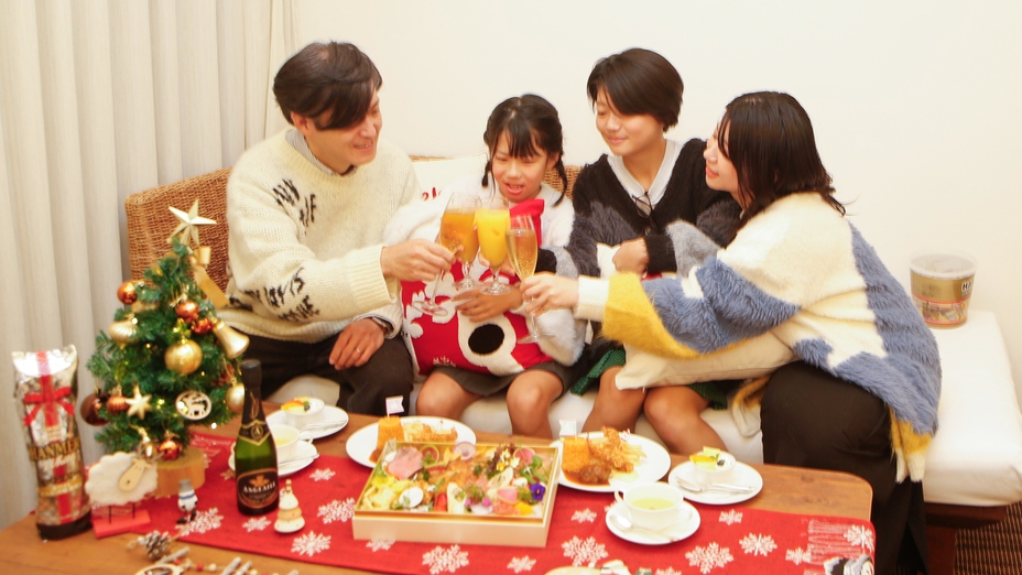 ☆聖なる夜に大切な人と☆夜景を眺めながらお部屋で贅沢クリスマスディナーBOXとスパークリング付プラン