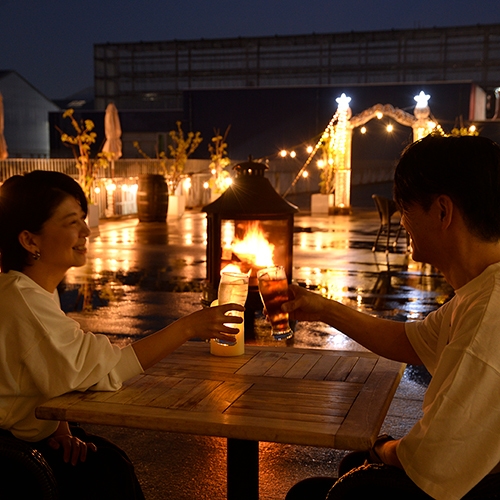 【ずっと会いたかった大切な家族に会いに福岡へ】焚火ラウンジで一緒に想い出作り〜スモア体験＆手持ち花火