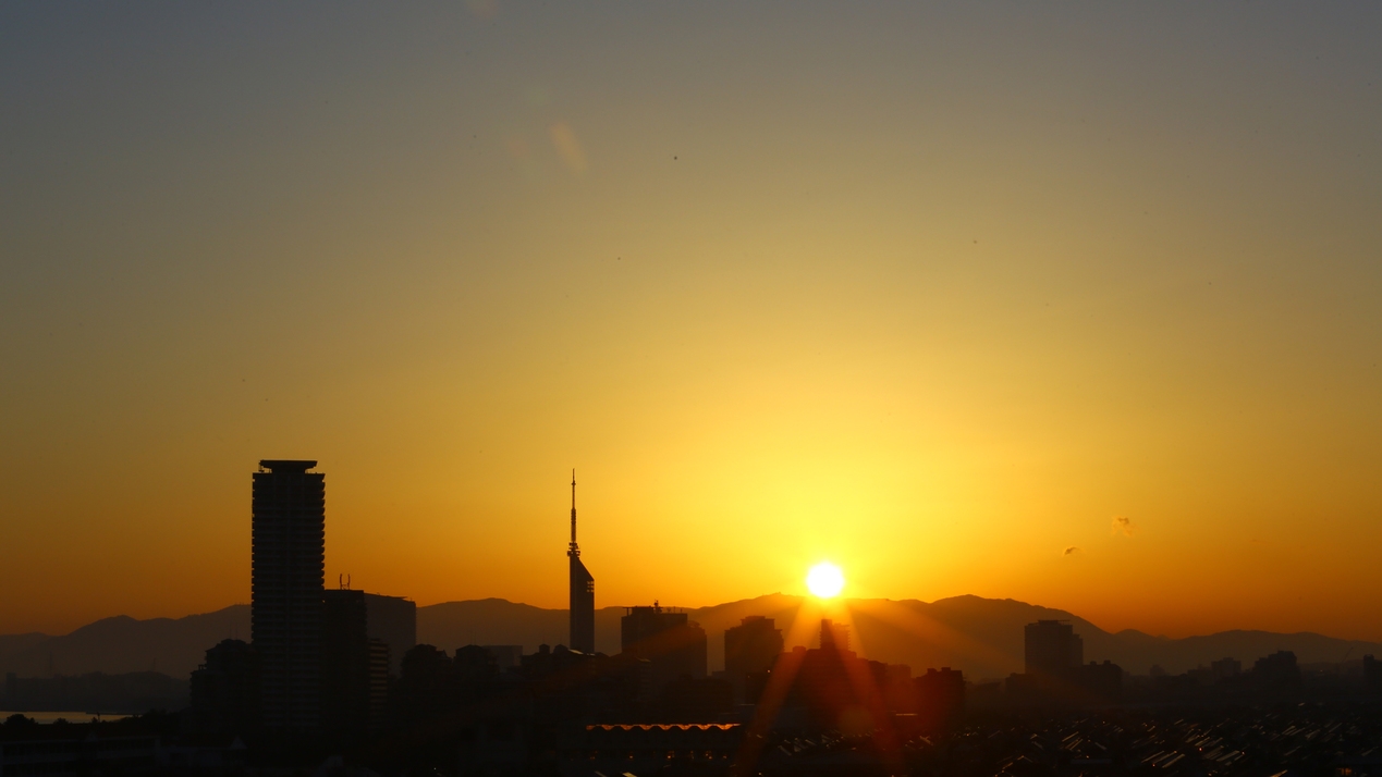 【年末年始・朝夕ブッフェ】×【ヒナタの杜】入浴＆岩盤浴チケット☆北海道グルメディナーブッフェプラン♪