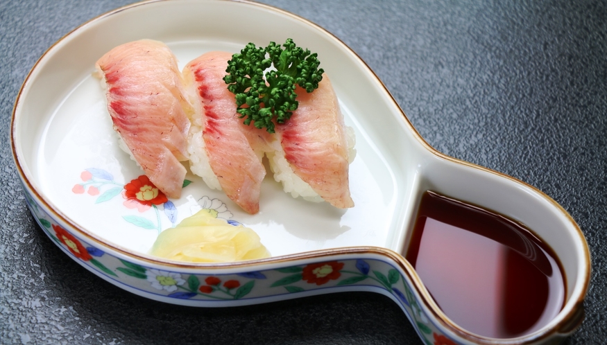 【氷見 寒ブリ】鰤のにぎり♪脂が乗って最高です！