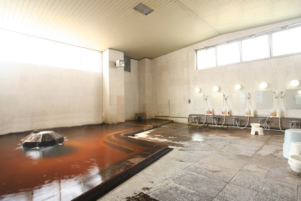 Natural hot spring bath