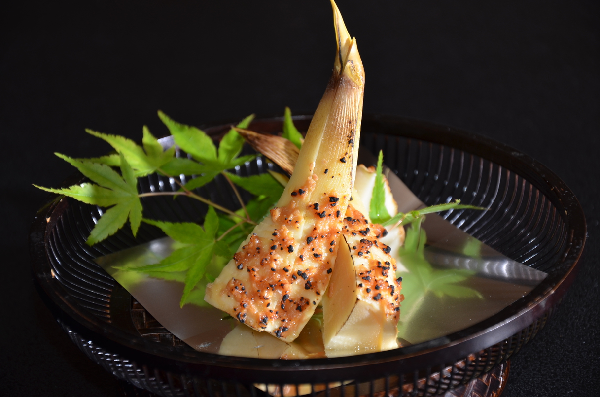 【1泊朝食付】開放感ある内湯は一晩中入浴ＯＫ！ ＊チェックイン15:00〜24:00