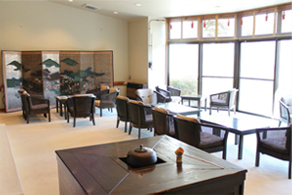 ロビーラウンジ