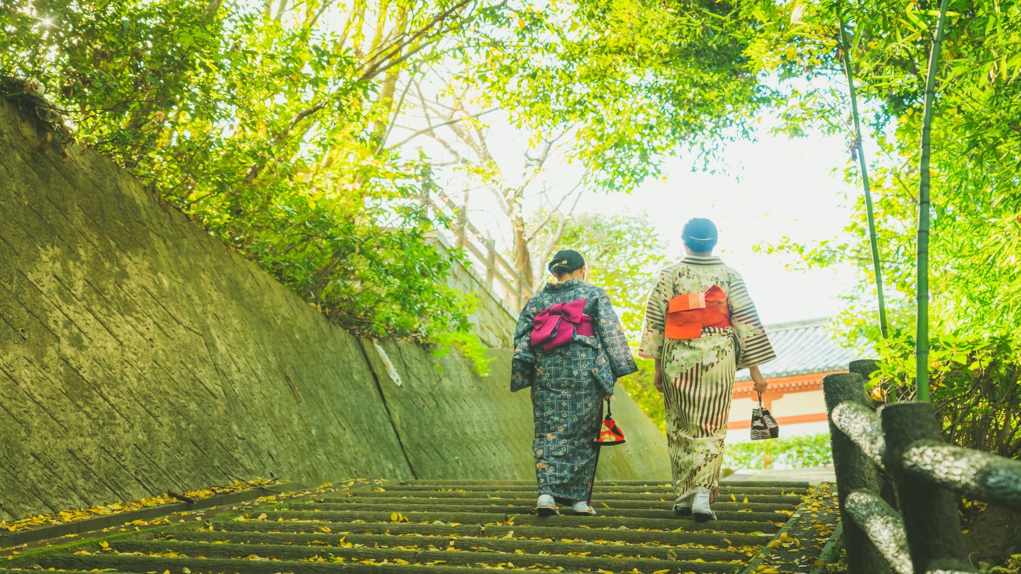 【伊佐爾波神社】