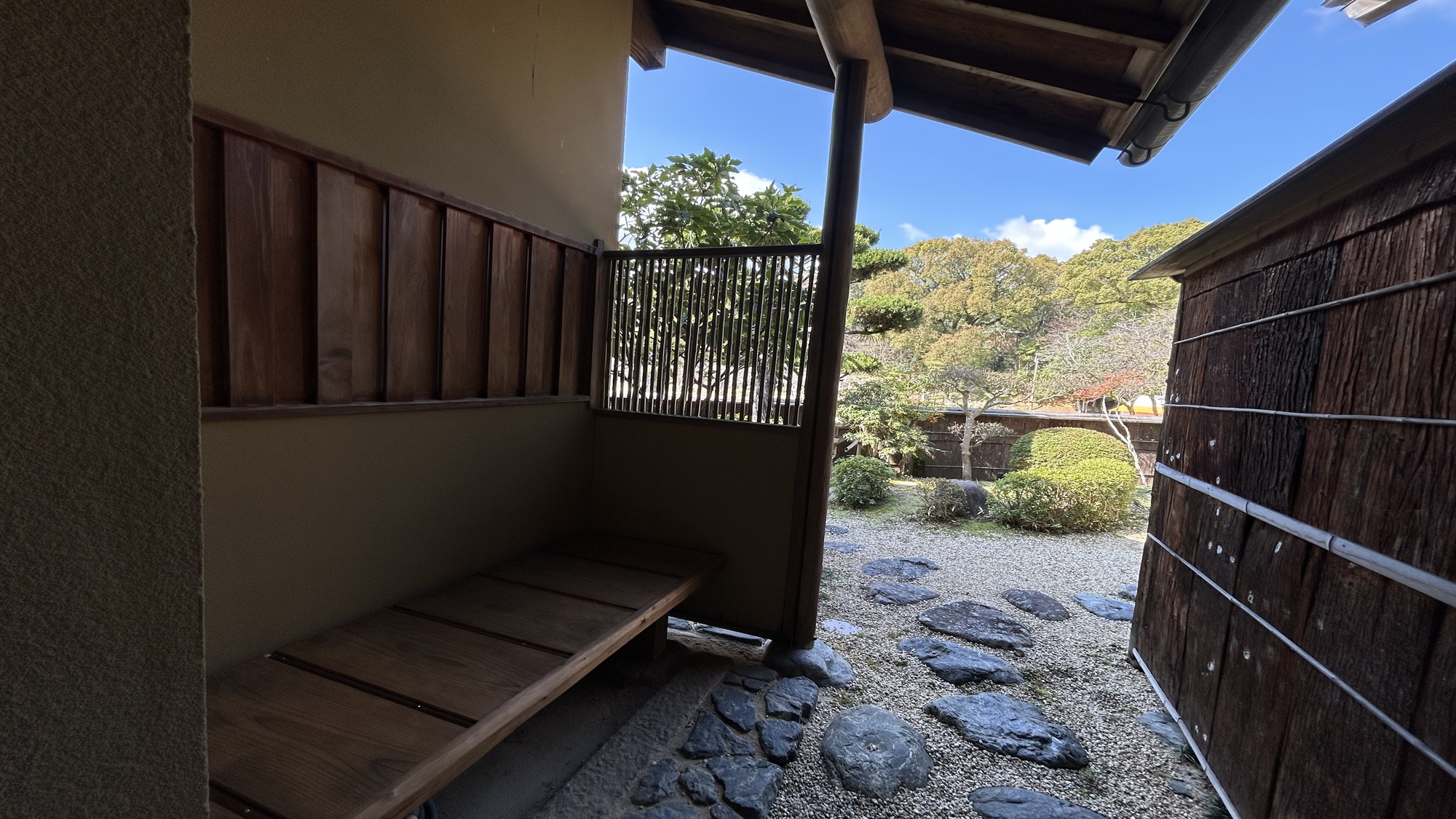 【同風庵】茶室として使われたいた同風庵。いまも「待合」が残っています。