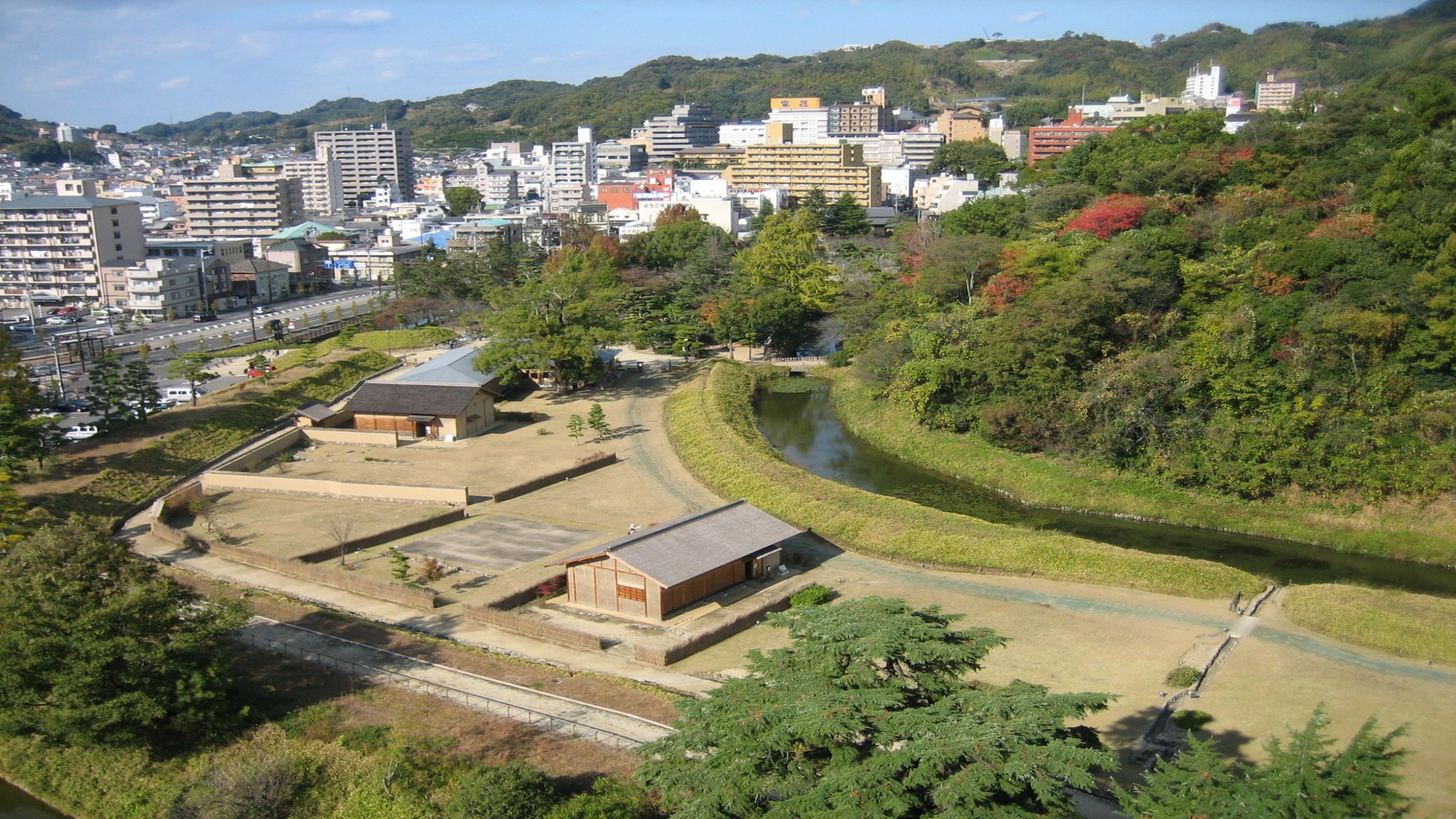 【道後公園】