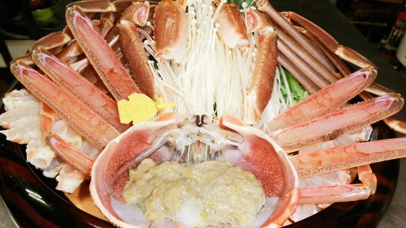 店主自ら越前港より仕入れる【タグ付き越前蟹】を2人で1杯+せいこ蟹堪能！全9品（蟹A1コース）