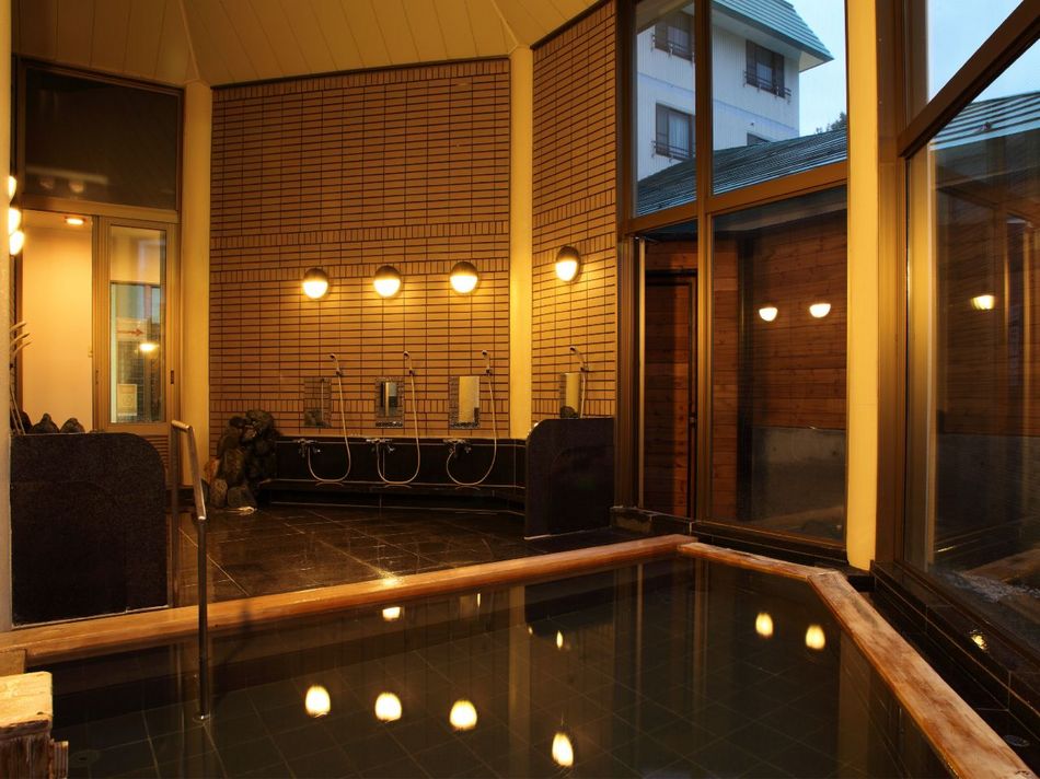【グリーンシーズン】＜素泊まり＞姫川から湧き出る天然温泉を満喫できる自然豊かなホテルで過ごしませんか