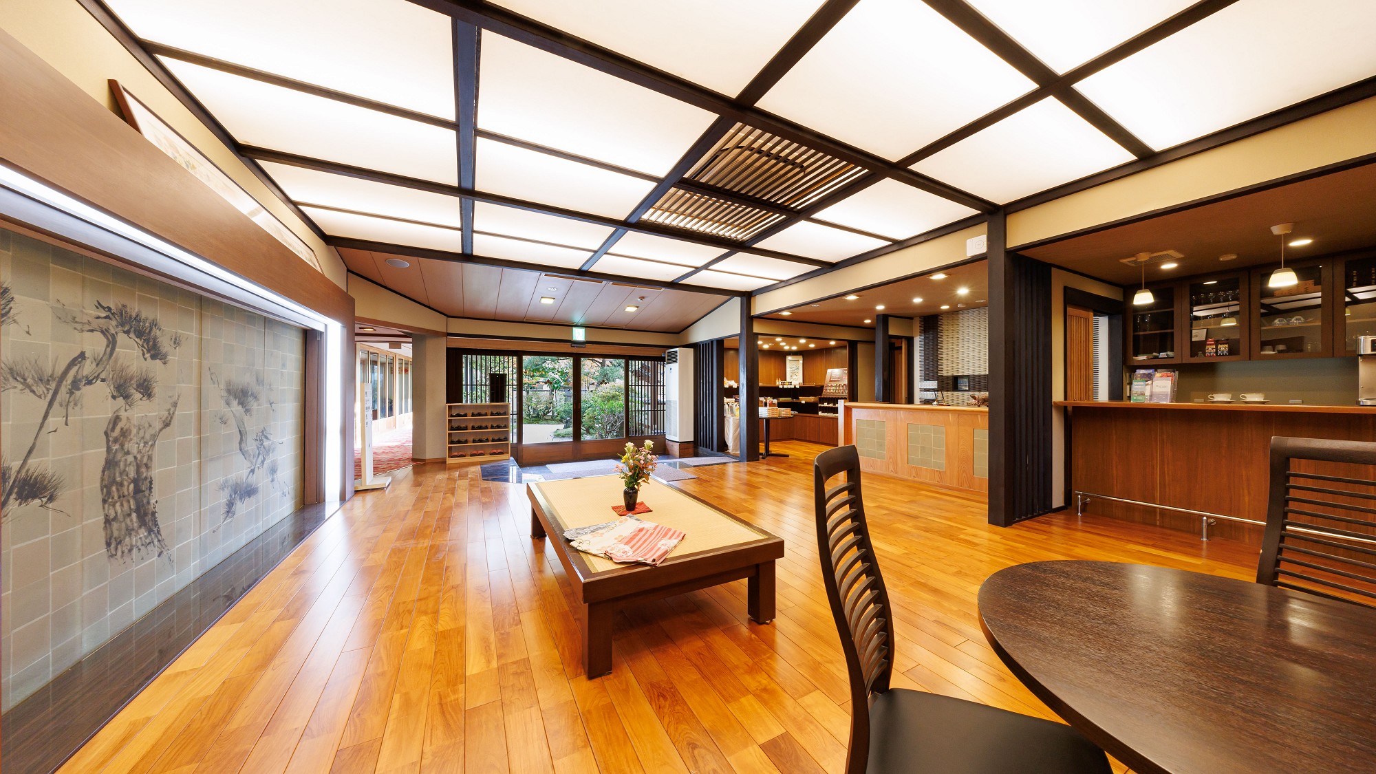 ■本館　ロビー