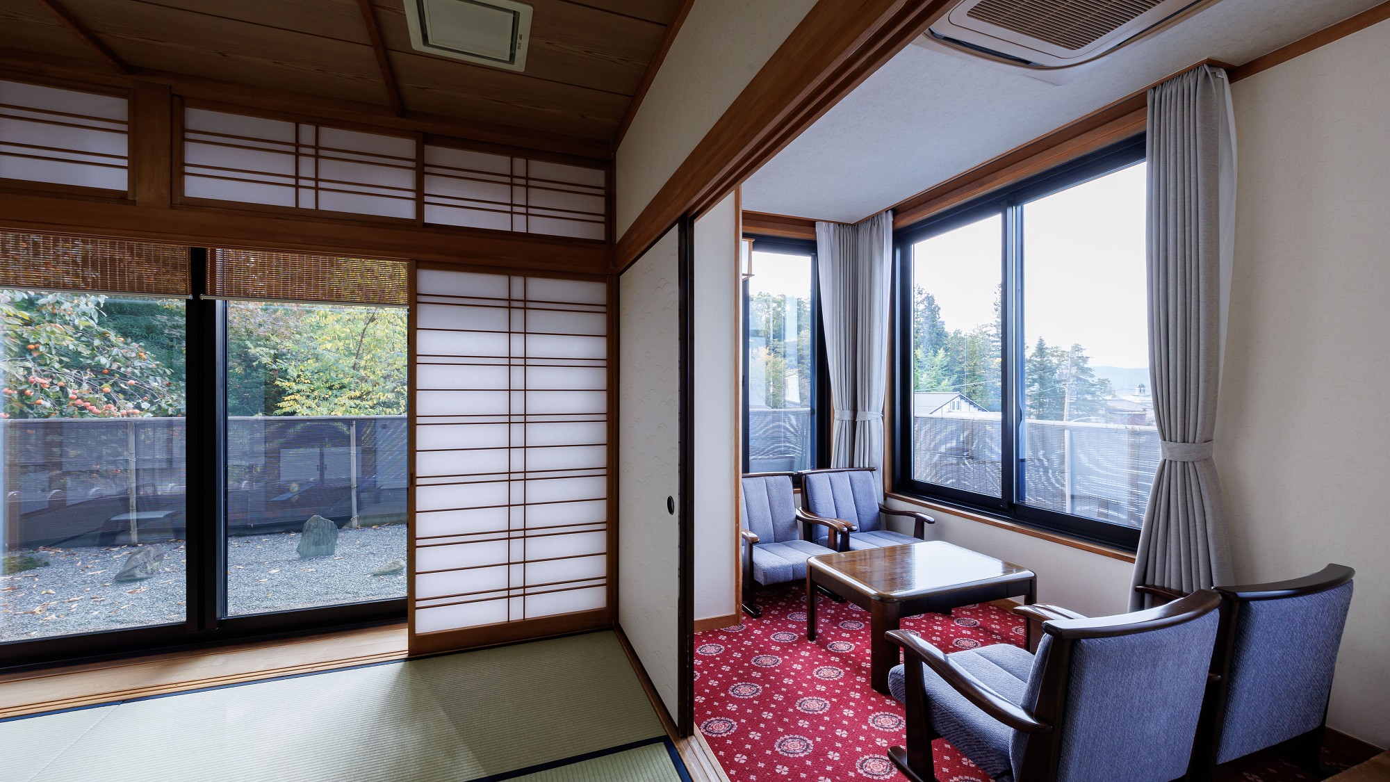 ■【羽衣・孔雀・金波】和室13畳＋広縁