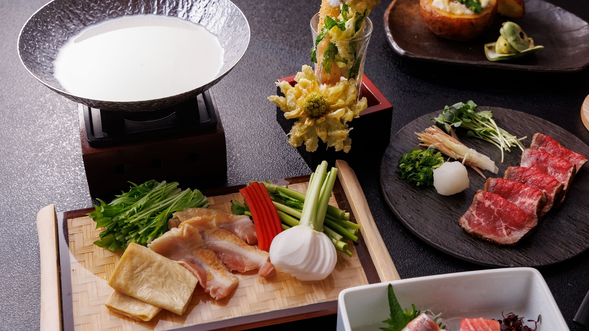 ■ご夕食「季節の懐石」　一例