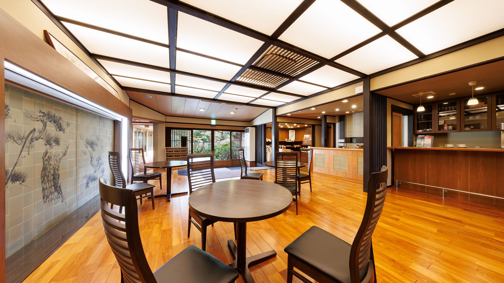 ■本館　ロビー