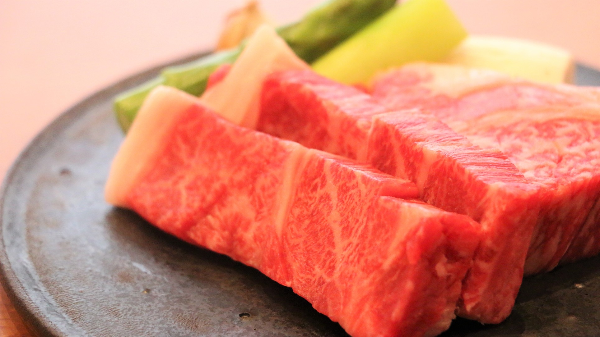特選淡路牛ステーキとしゃぶしゃぶ食べ比べにあわび蒸焼・地魚造り盛りコース