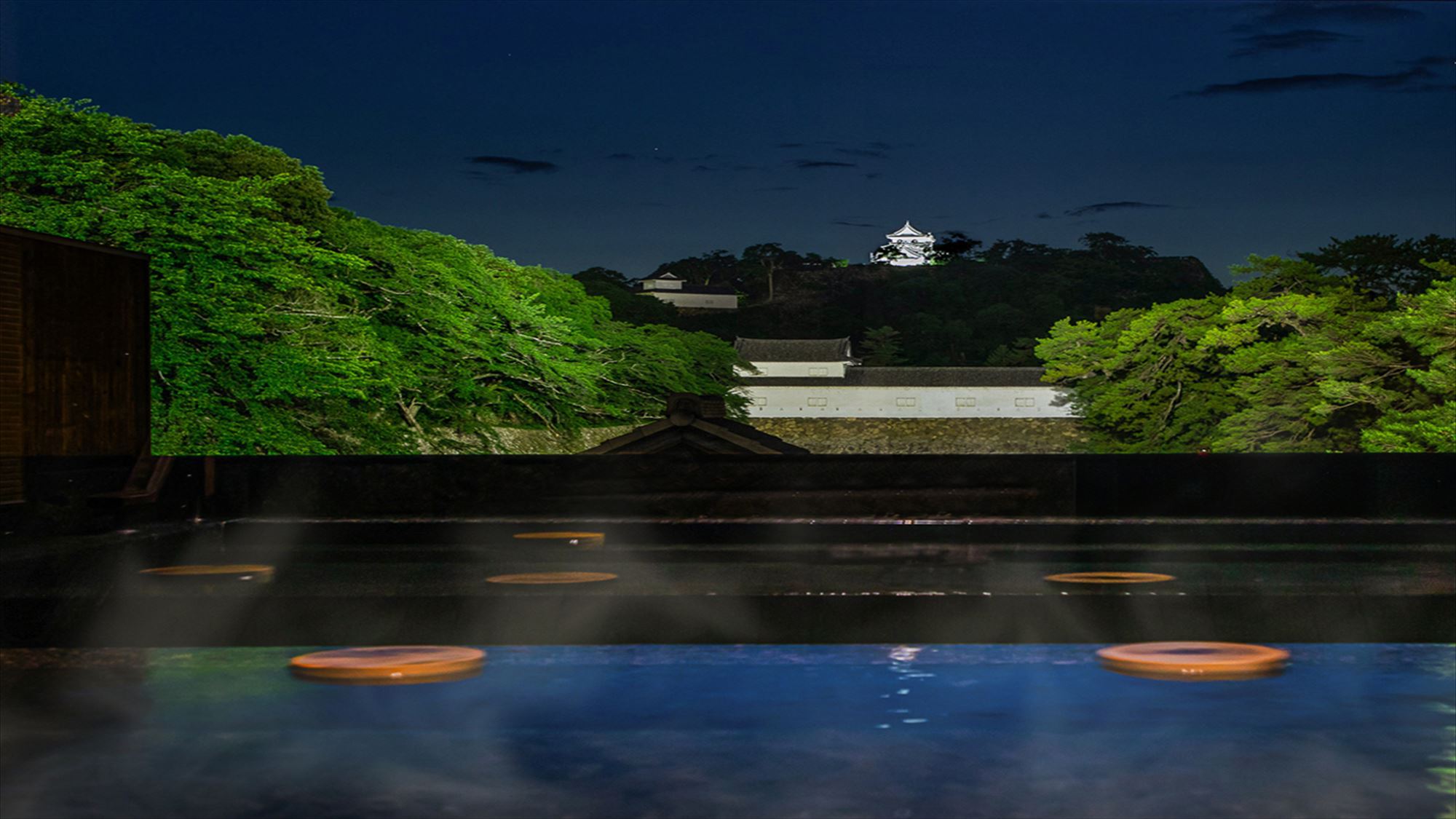【9日間限定】国宝彦根城　玄宮園「観月の夕べ」入場券付き！ご朝食はビュッフェ朝食ー１泊朝食付ー