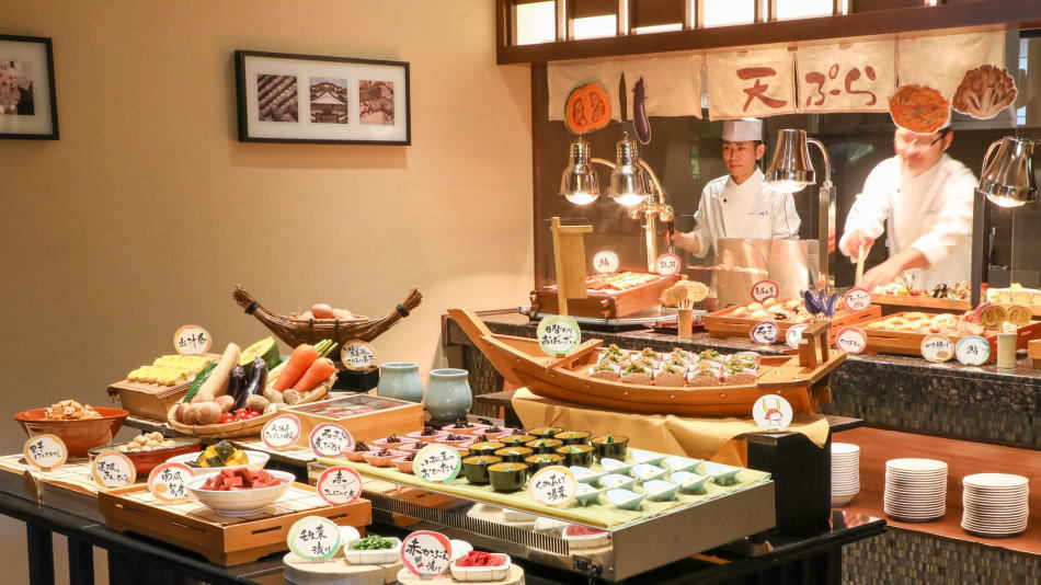 【9日間限定】国宝彦根城　玄宮園「観月の夕べ」入場券付き！ご朝食はビュッフェ朝食ー１泊朝食付ー