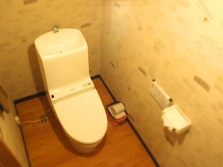 各寝室にトイレがついております。