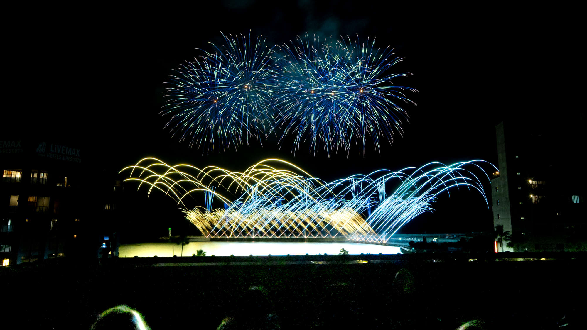 熱海海上花火大会（屋上からの鑑賞）