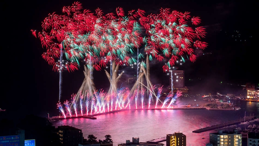 熱海海上花火大会