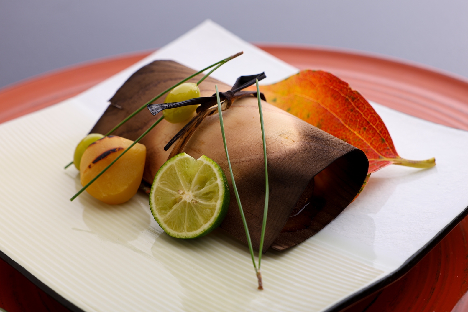 【食でめぐる奈良】鹿鳴山荘(客室風呂付）指定《朝夕部屋食》板長の技光る「 特別会席」プラン