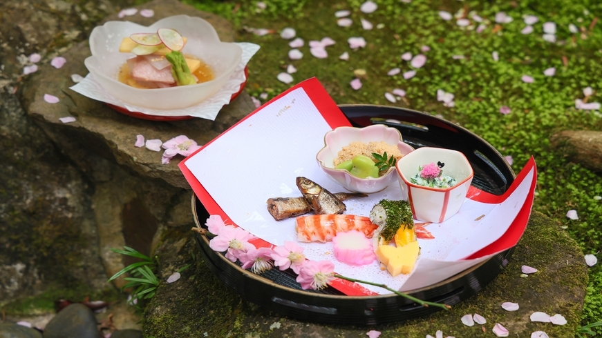 本館(客室風呂付)指定《50歳からのむさし野》《朝夕部屋食》特典付♪【鯛荒煮】