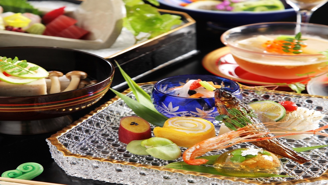 【食でめぐる奈良】鹿鳴山荘(客室風呂付）指定《朝夕部屋食》板長の技光る「 特別会席」プラン