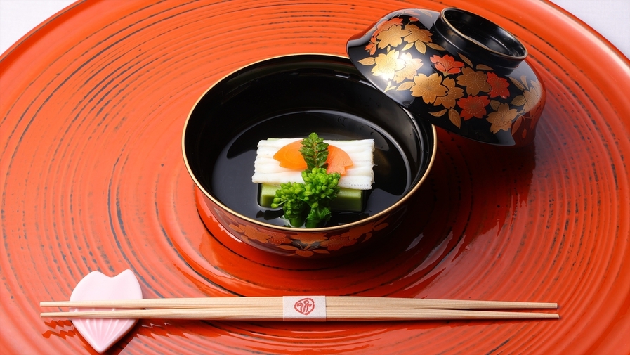 本館(客室風呂付）指定《朝夕部屋食》板長の技光る「 特別会席」プラン