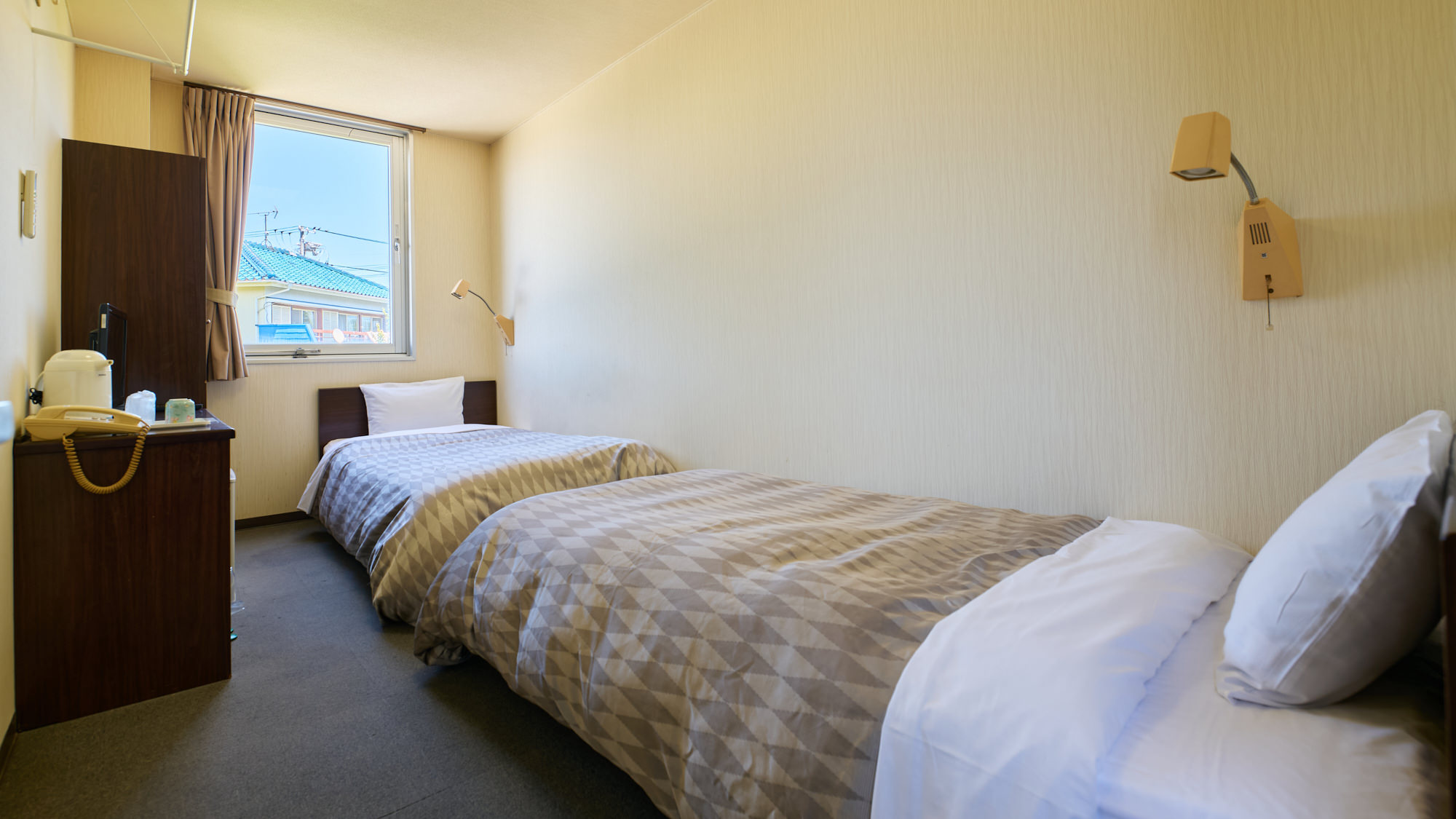 バストイレ共同ツイン