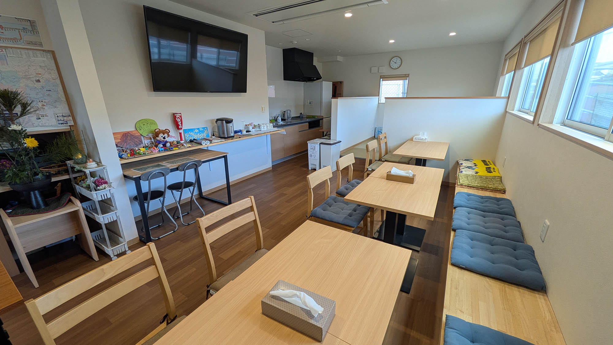 ・新館1階ラウンジ