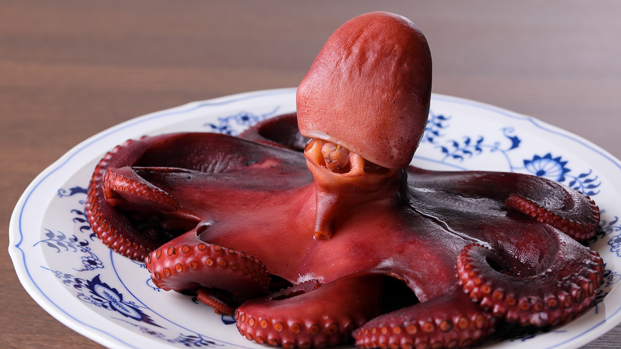 ＊日間賀といえば名物の茹でタコ